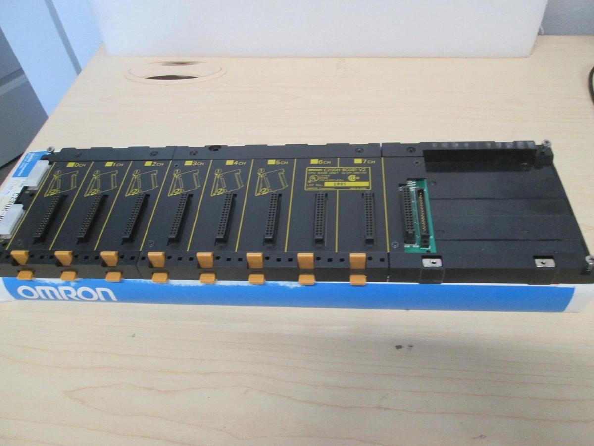 Omron, C200H-BC081-V2, CPU Base Unit, New