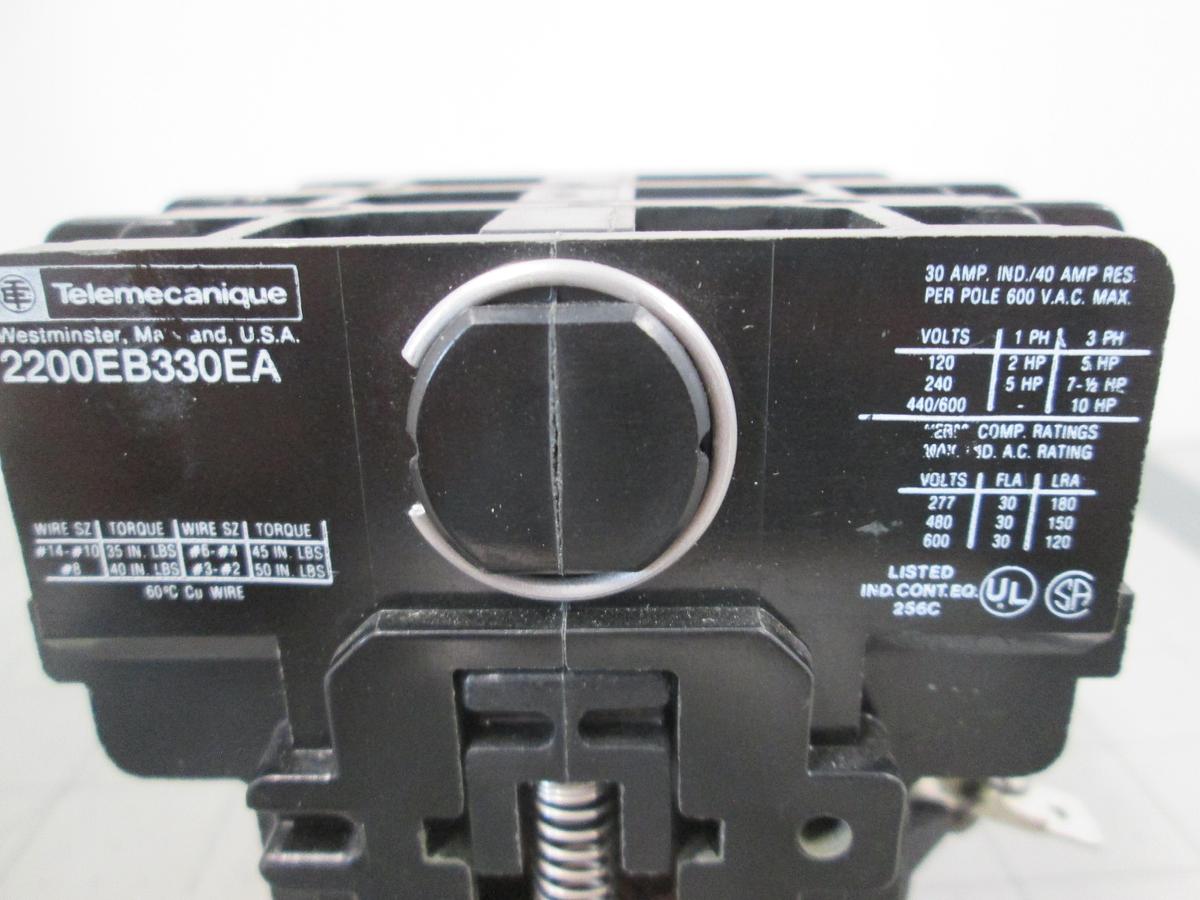 Used Telemecanique, 2200EB330EA, 3 Pole 30A 600VAC, Magnetic Contactor 24VDC