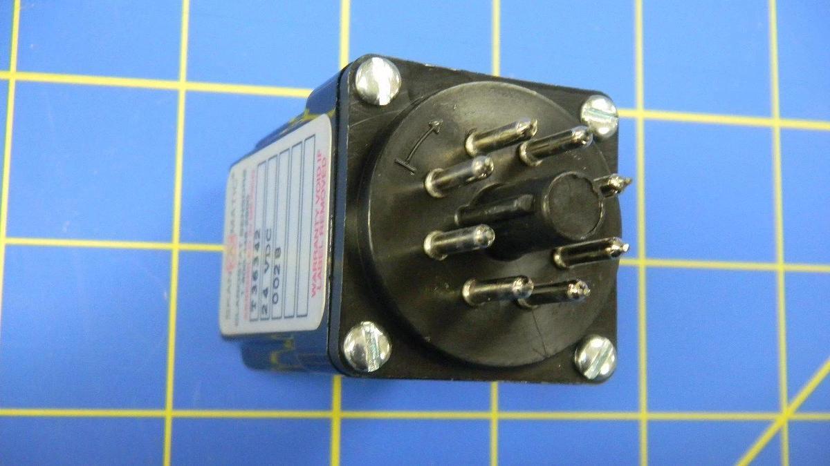 Used Skan-A-Matic T36342 Clarostat Sensor, 24VDC, NIB