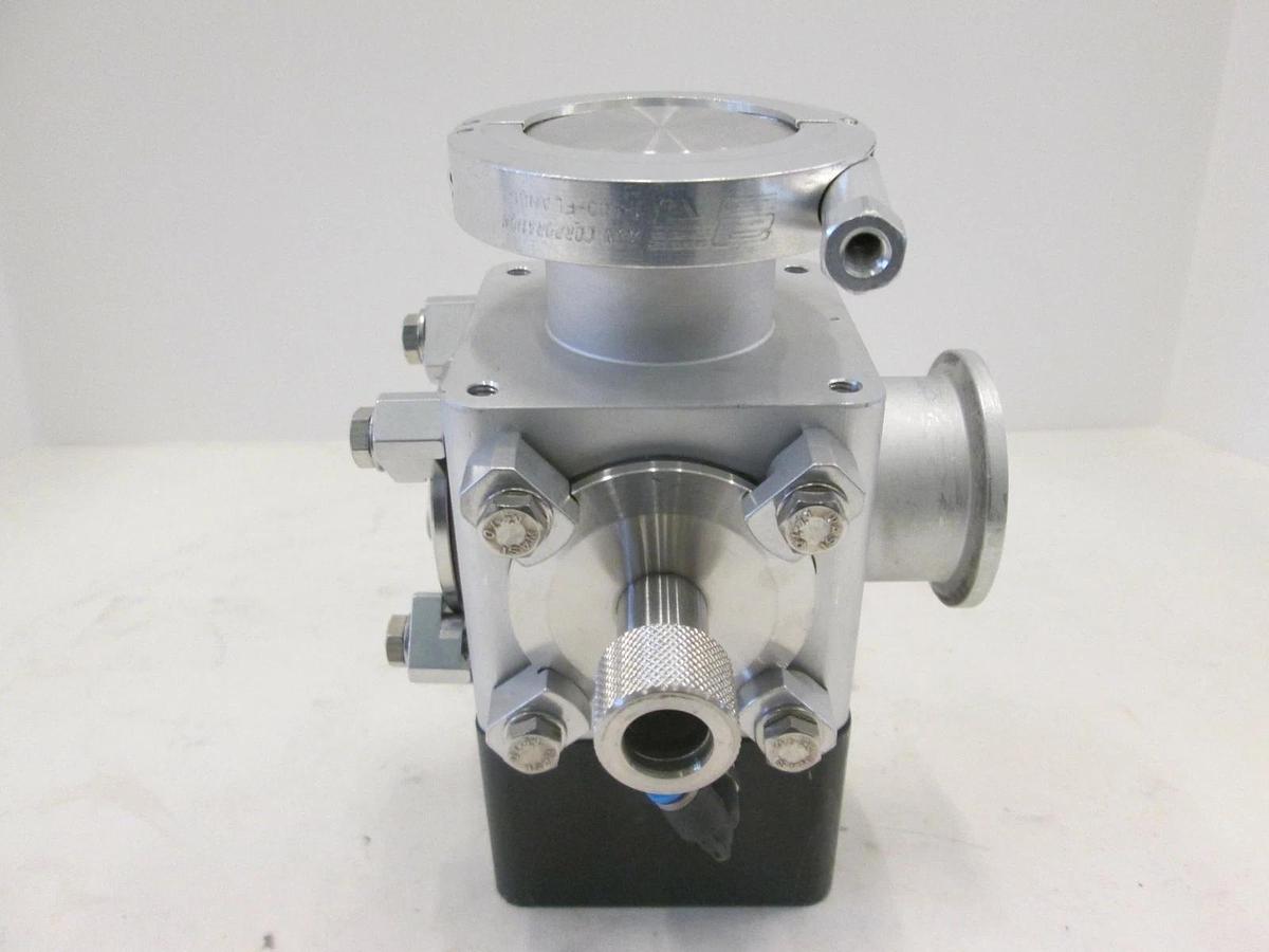 Used Vat 4 Way Aluminum Valve w/ Bracket, Used