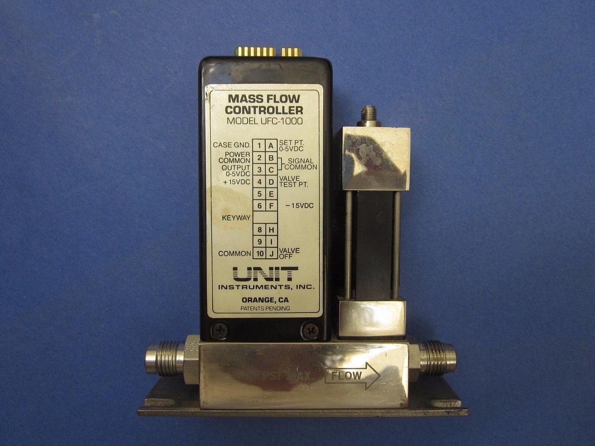 Used Unit UFC-1000, MFC, Mass Flow Controller, HCL, 500 SCCM, 1/4" VCR, Used