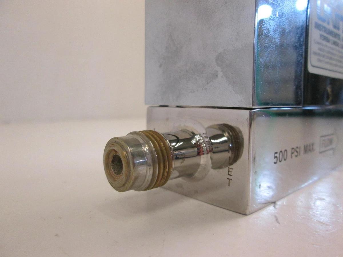 Used Unit UFC-1500A, Mass Flow Controller, Gas, SiH2Cl2, Range- 100 SCCM, 1/4" VCR