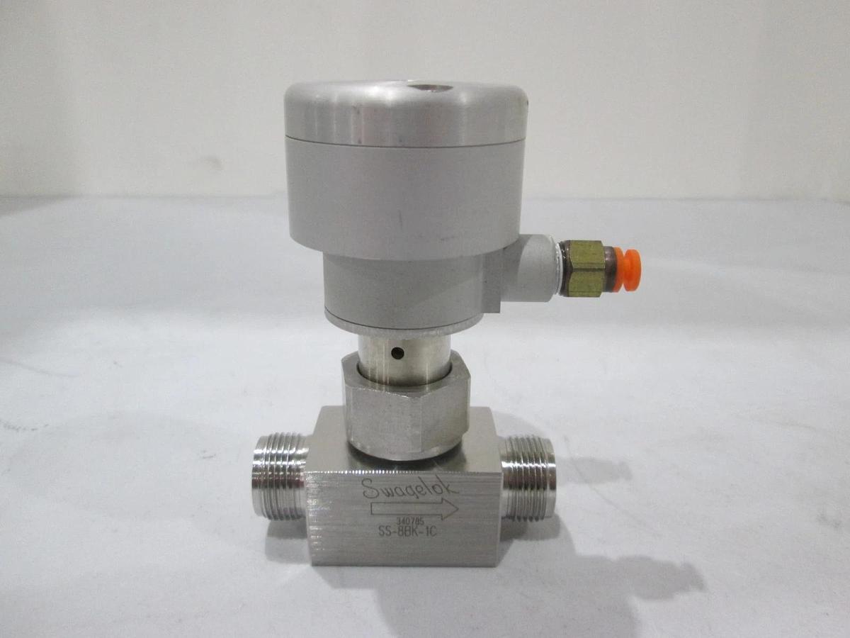 Used Swagelok, SS-8BK-1C, SS Bellows Valve, Used
