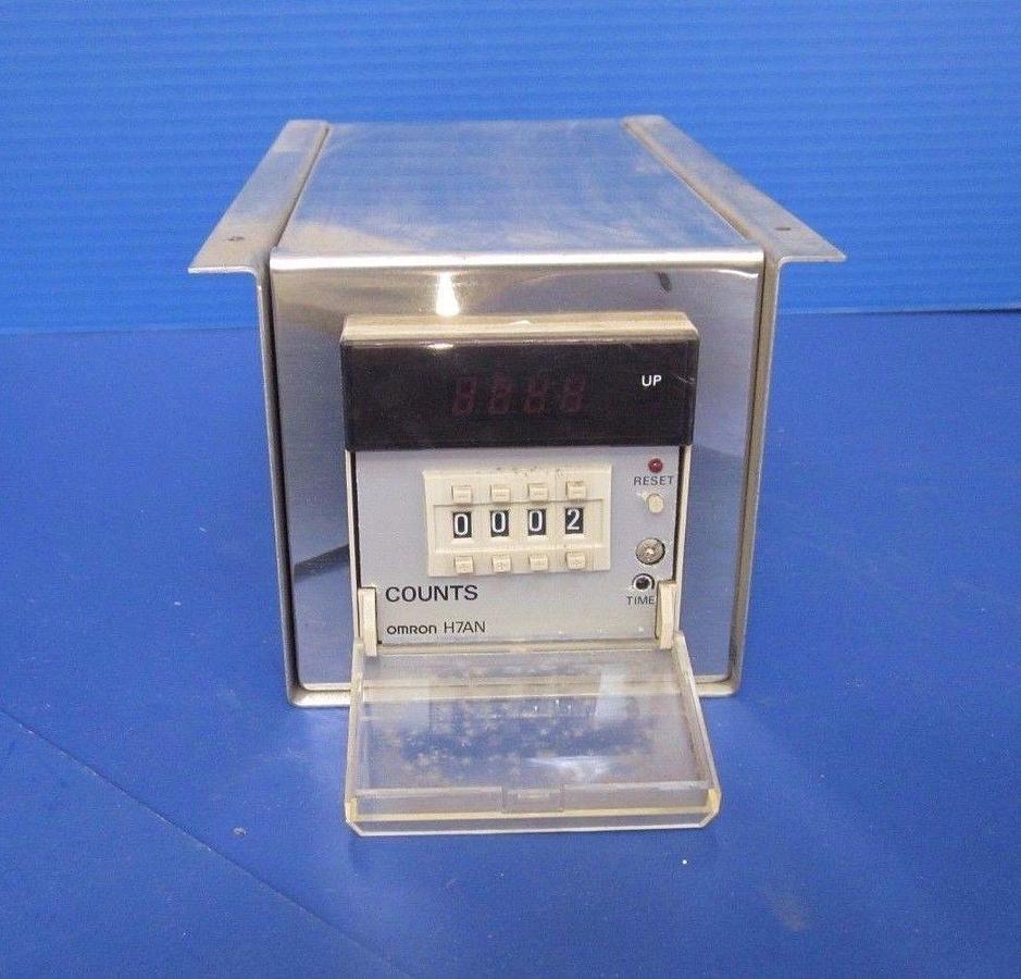 Used Omron H7AN-4D Digital Counter Assembly with IDEC RY4S-U Relay, Used