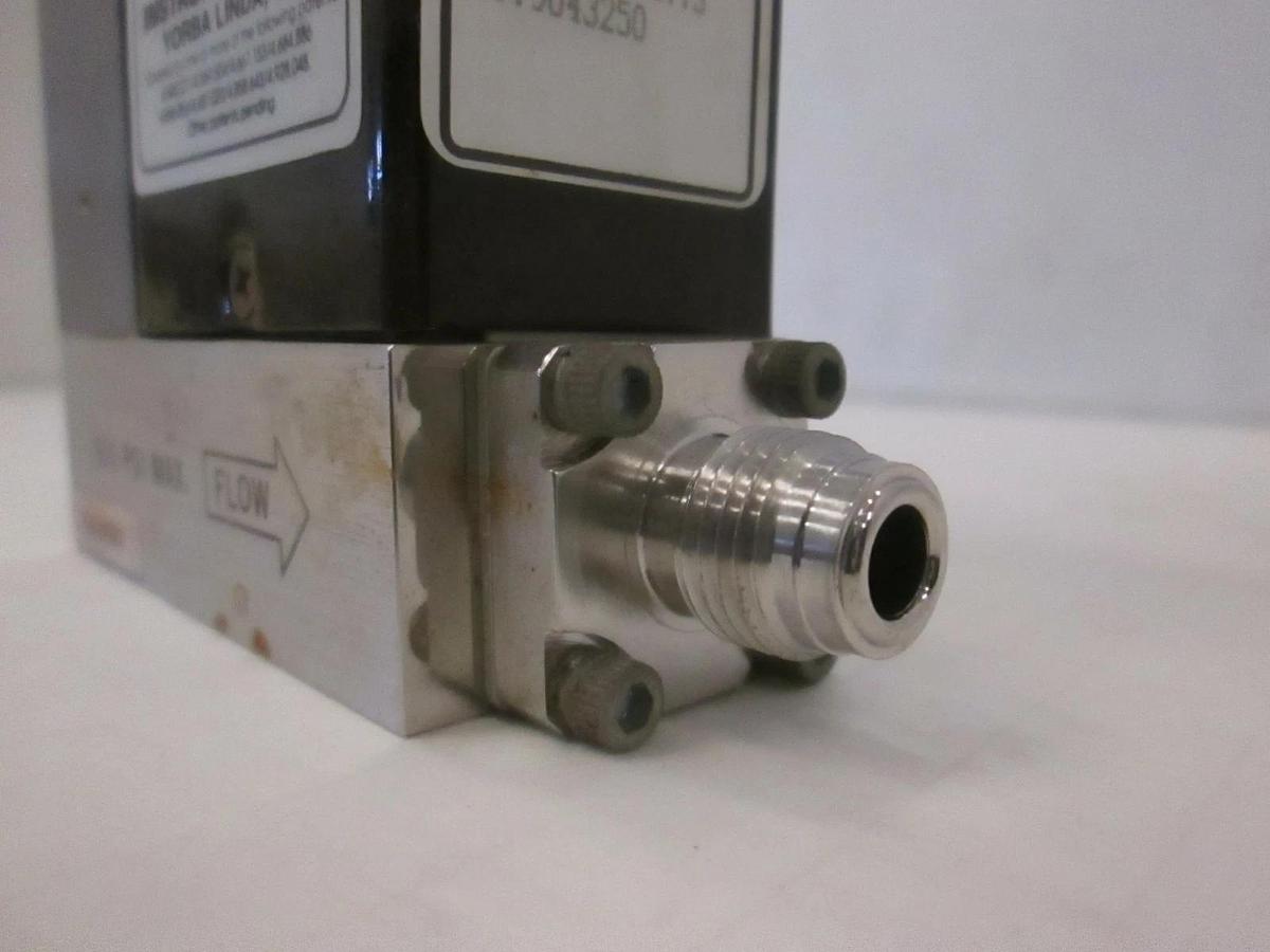 Used Unit UFC-1560A, Mass Flow Controller, 1 SLM, O2, Used
