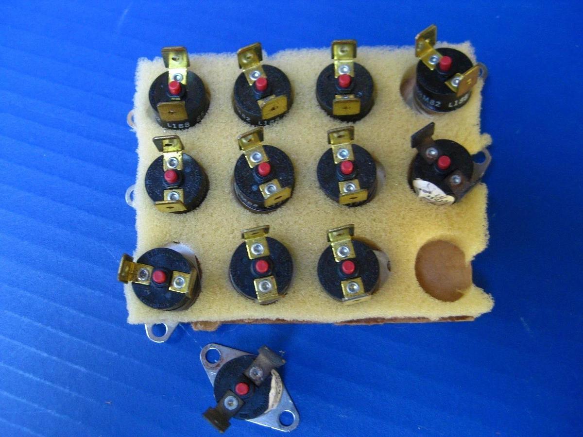 Elmwood Honeywell 3455R Series Automatic Reset Switch Open-On-Rise Lot of 12