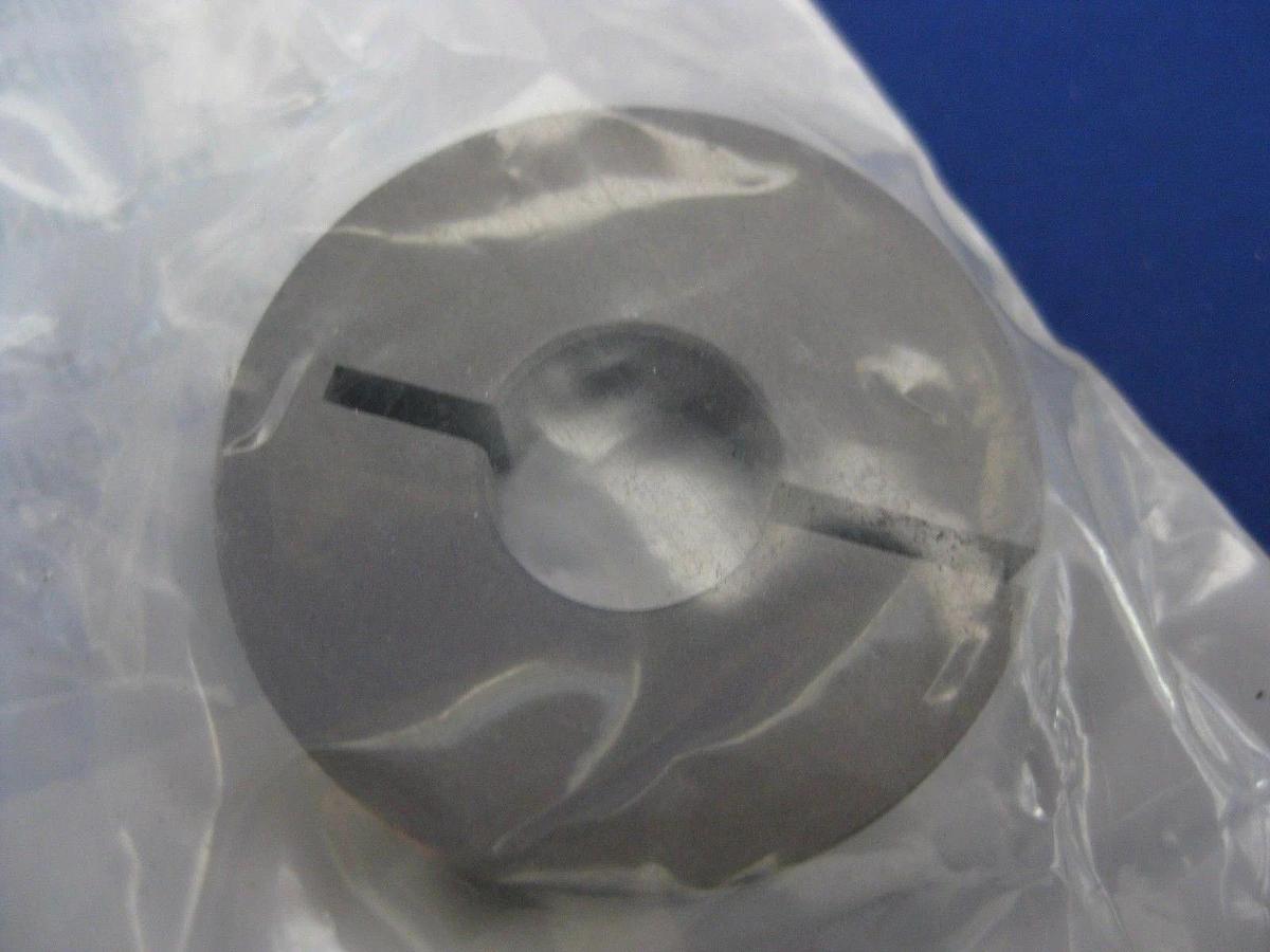 W.M. BERG CG1-18-A Split Hub Clamp, Aluminum, 0.437 Bore, Lot of 5 NEW