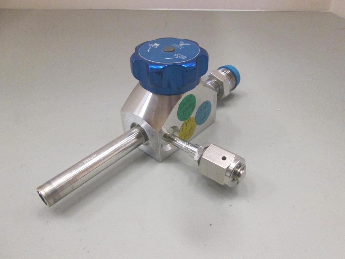 Used Veriflo, 935VCR8MTS8P1VCRMK, 3 Way High Flow Valve, High Purity, Used