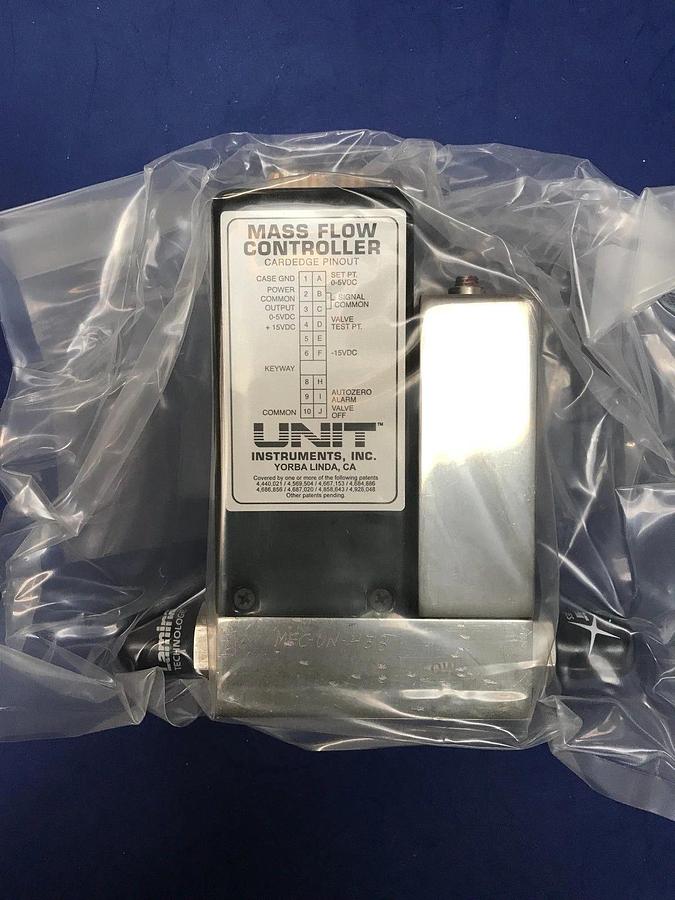 Used Unit UFC-1100A Mass Flow Controller DCS, 100 SCCM, Reburbished