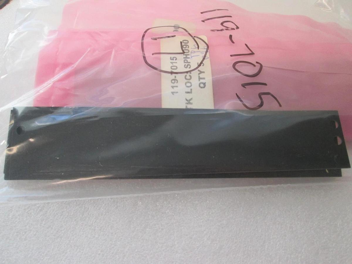 119-7015, New, Lot of 17
