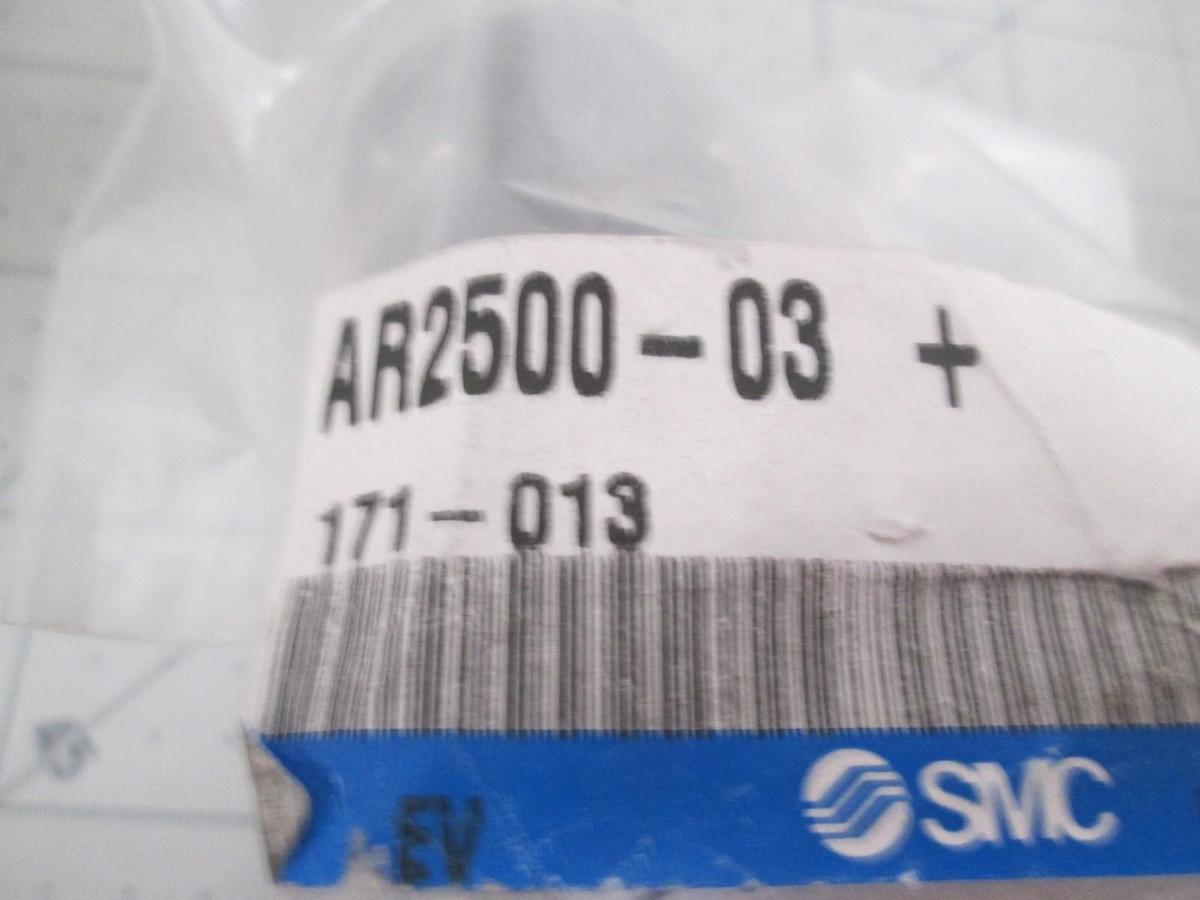 Used SMC, AR2500-03+, Air Regulator, New