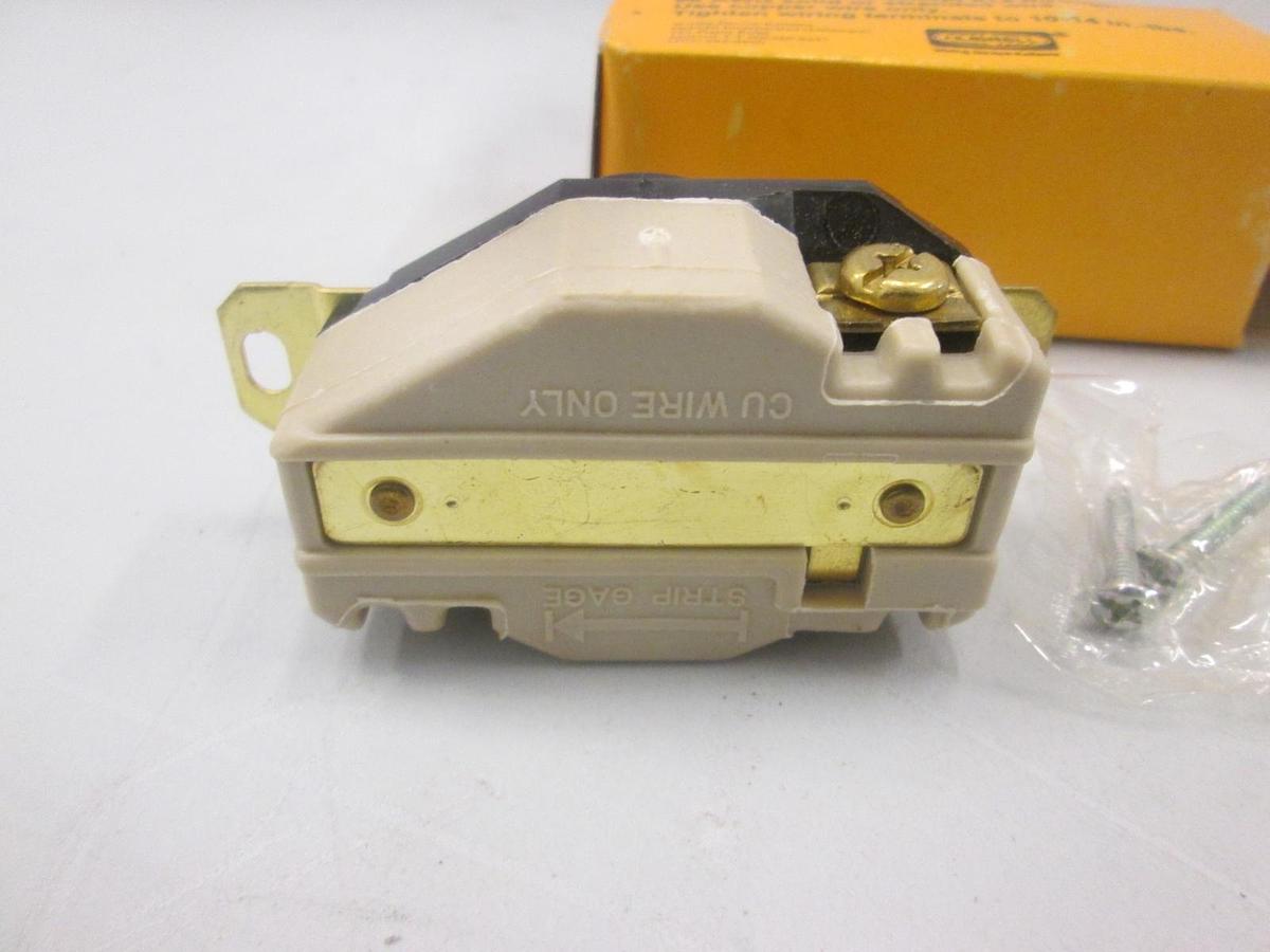 Used Hubbell, HBL2620, Twist Lock Single Receptacle, 2 Pole, New