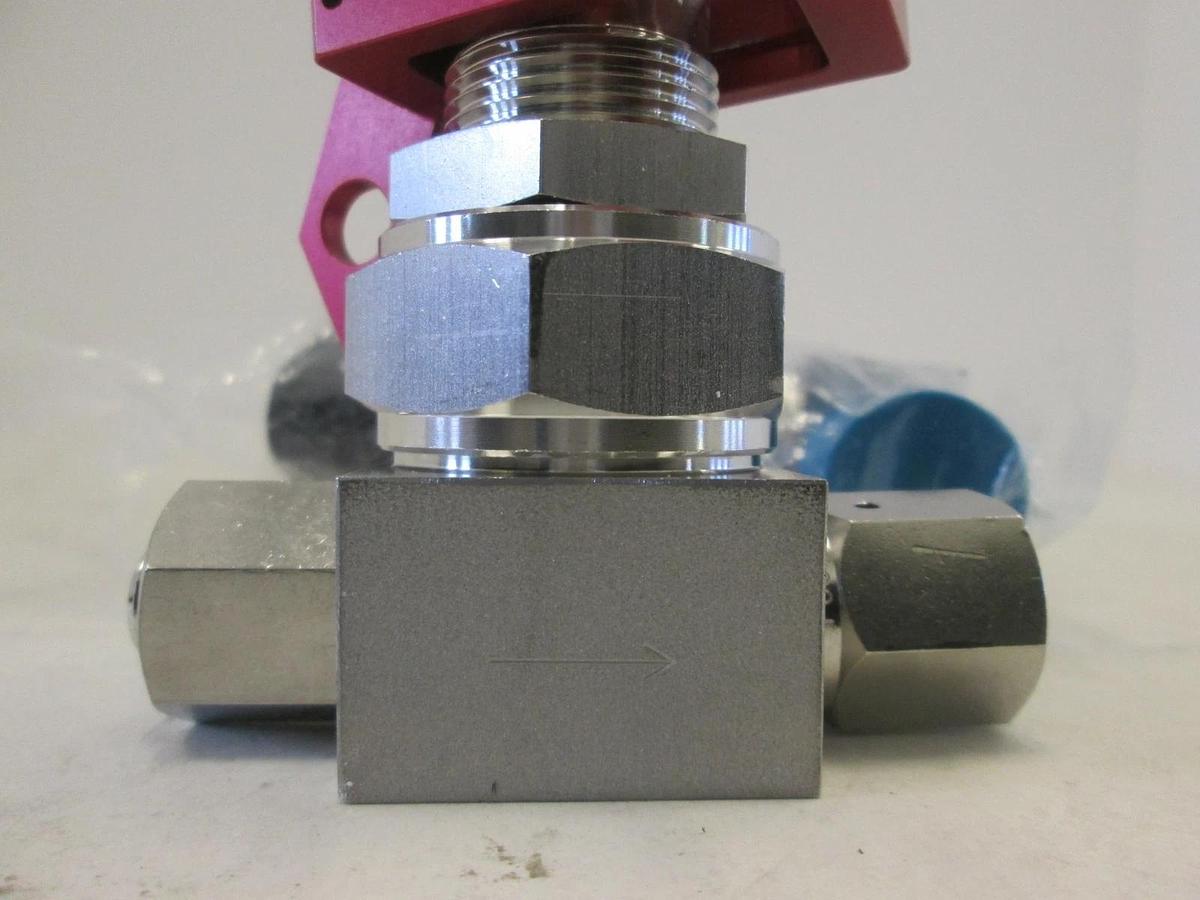 Used Fujikin, Model 408297, Diphragm Valve, 1/4 FVCR, Used, Lot of 2