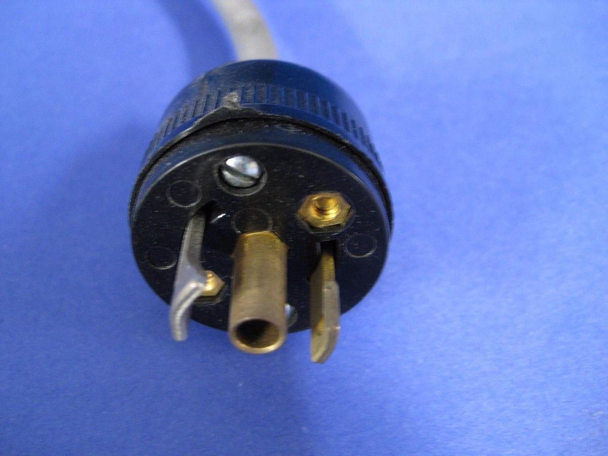 Used MKS Baratron Pressure Meter PS/DVM Unit, Type PDR-C-1B, Used