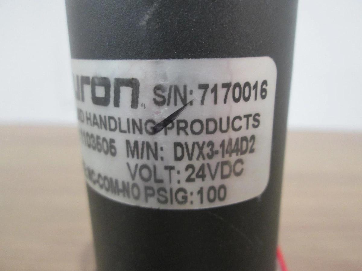 Used Furon, DVX3-144D2, 3-Way Solenoid Valve, 100 PSIG, 24VDC, Used