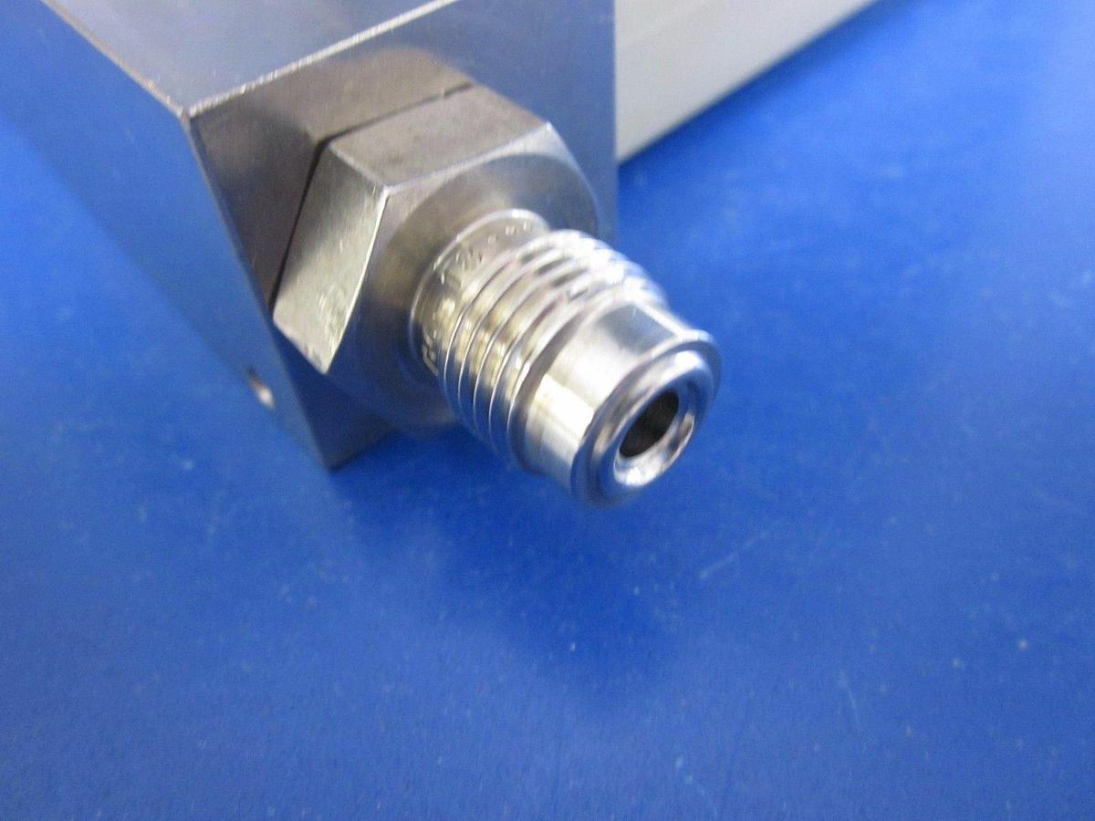 Used ASM AFC-261 MFC, Range: 10SLM, Gas: N2O, 1/4" Male VCR In/Out
