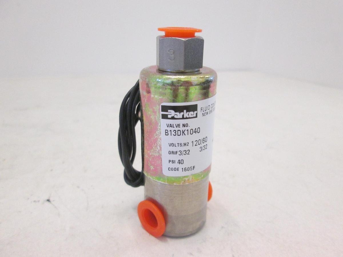 Parker, Solenoid Valve, B13DK1040, 3/32 Orifice, 40 PSI, 120V, New