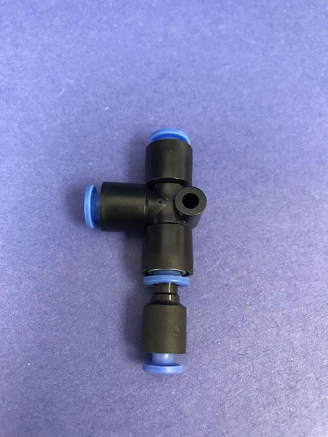 Used SMC 4x6x6mm Push to Connect Pneumatic Union Extended TEE Fittings, Lot of 14