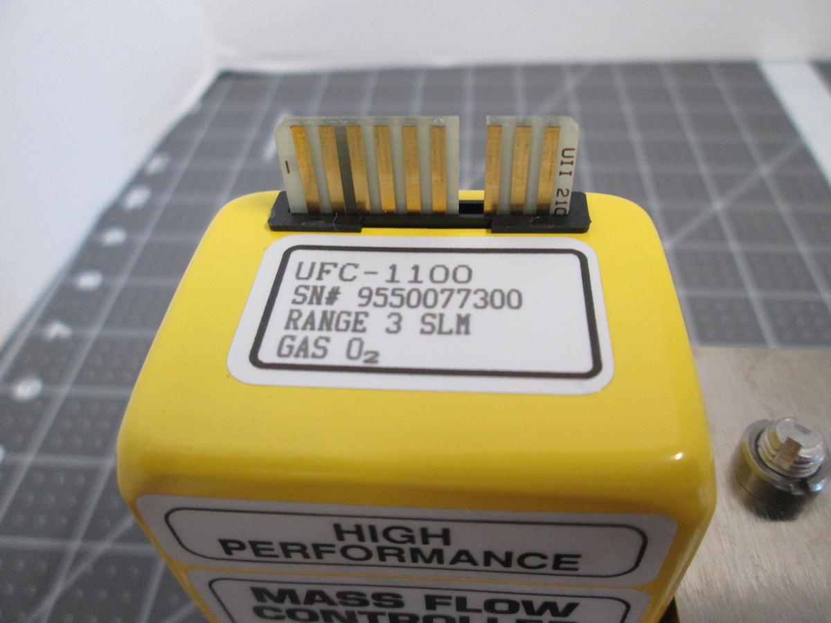 Used UNIT Instruments, UFC-1100, Mass Flow Controller 3 SLM O2 Oxygen MFC