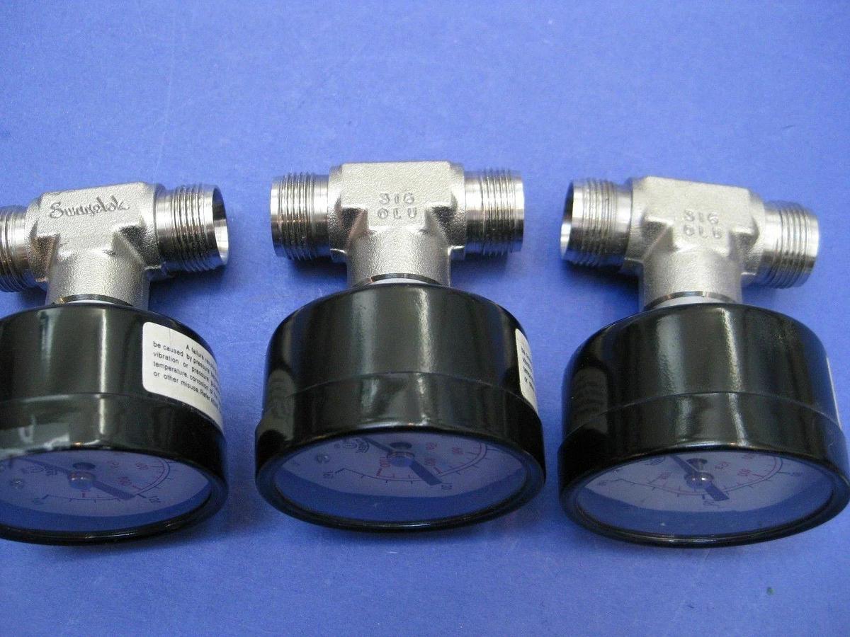 Used Winters Gauge 0-160psi / 0-1000 kPa, 2", 1/2" Swagelok TEE, Lot of 3 Used