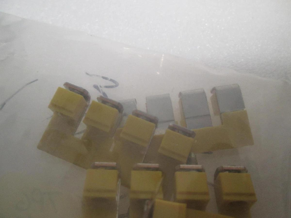 119-7042, New, Lot of 29