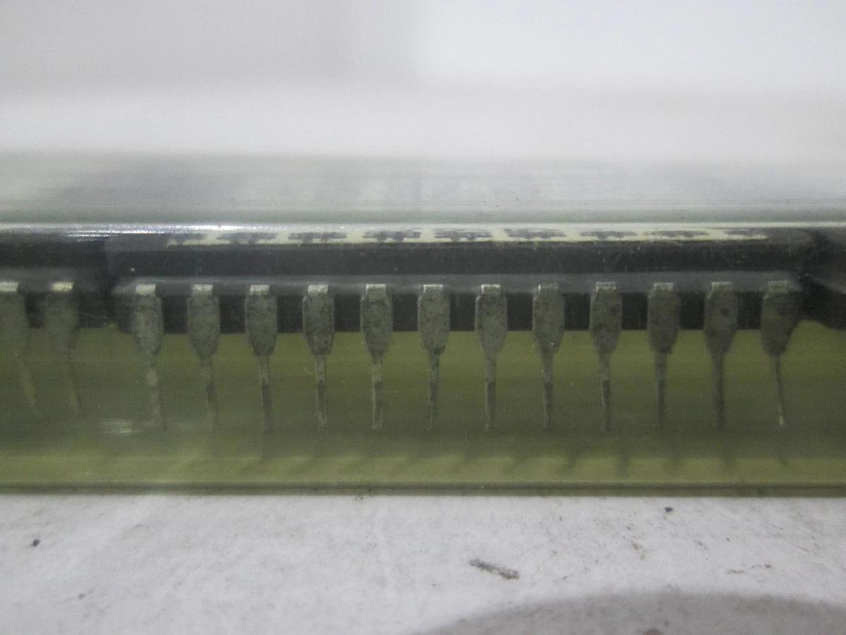 Used Tylan Tymgard, 902994, Integrated Circuit, Used, Lot of 17