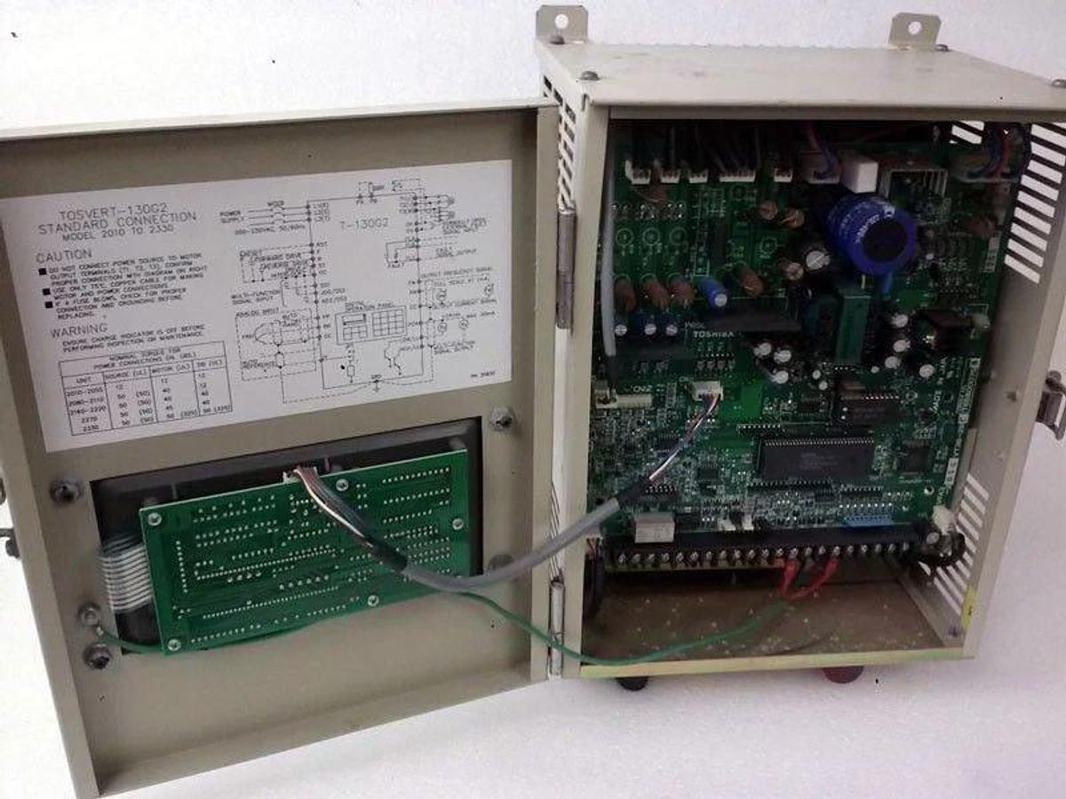 Used Tosvert Toshiba VT130G2U2015 Transistor Inverter 1.5kVA 1HP, Used