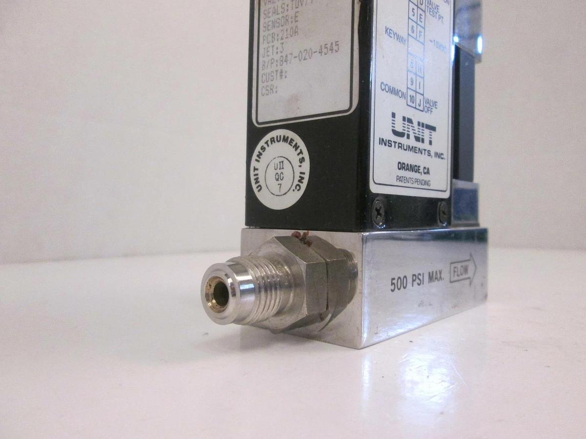 Used Unit UFC-1020 Mass Flow Controller MFC, HCL, 1 SLM