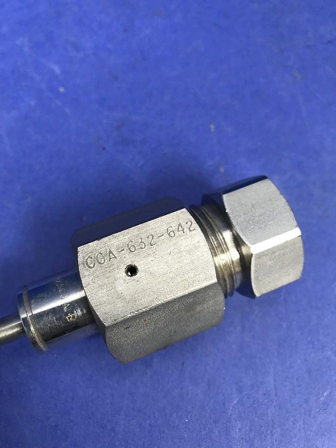Used CGA 640 Cylinder Inlet Connection w/ CGA 632-642 Nut, Used