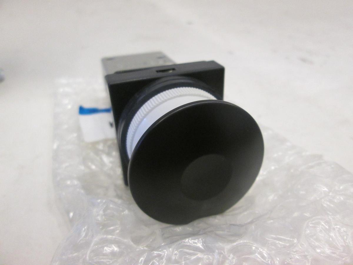 SMC, Mechanical Side Port Valve, NVM430-N01-30B, New