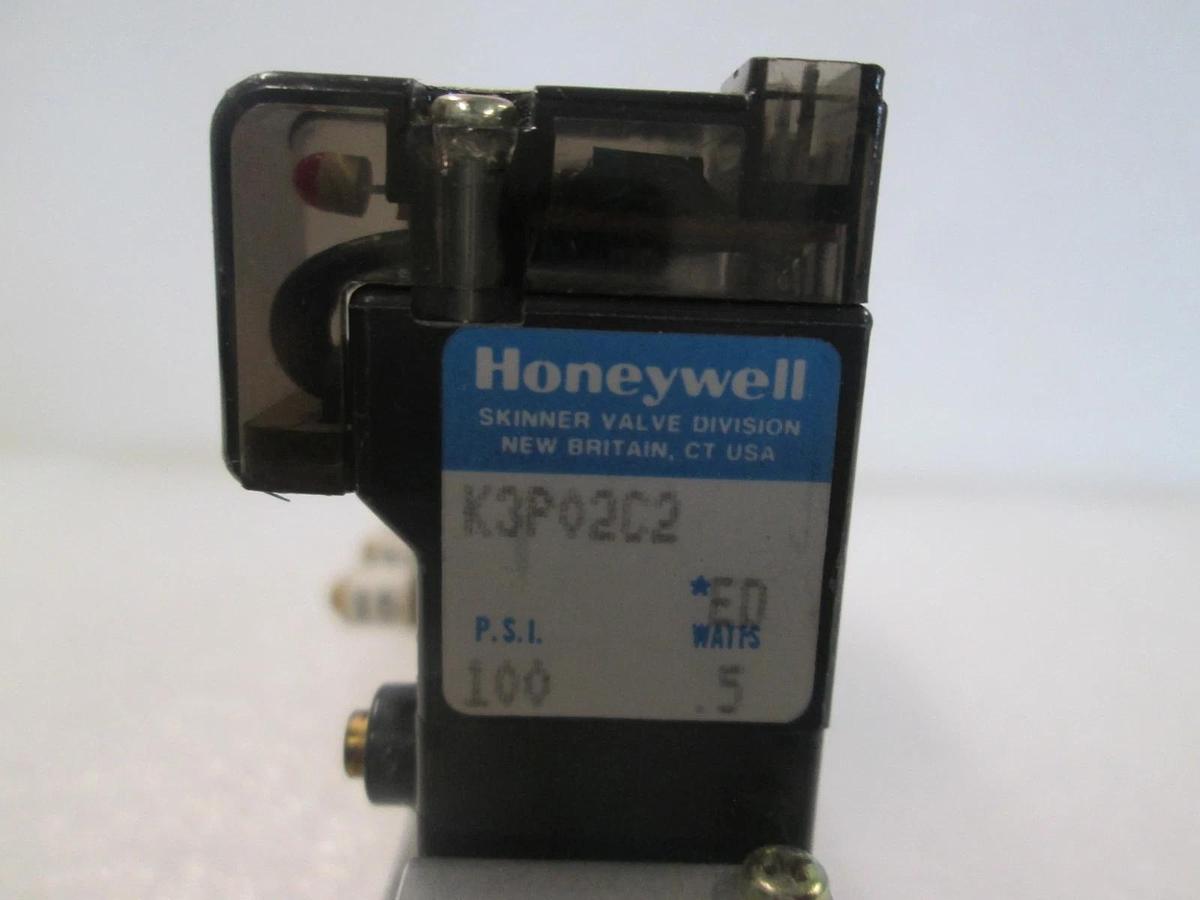 Used Honeywell, K3P02C2, 4 Valve Block Assy, Used