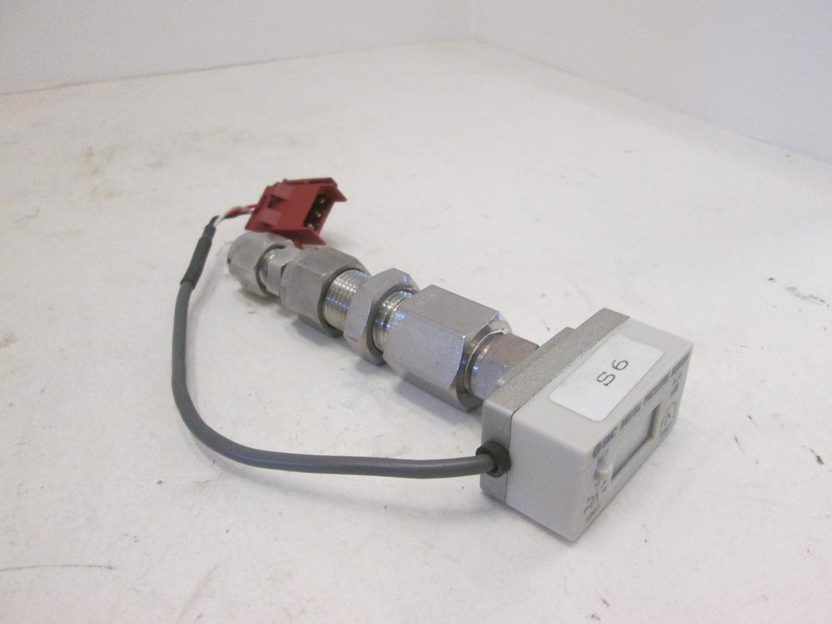 Used SMC, Digital Pressure Sensor, GS40, 9.9kgf/cm2, 30V, 80mA, Used