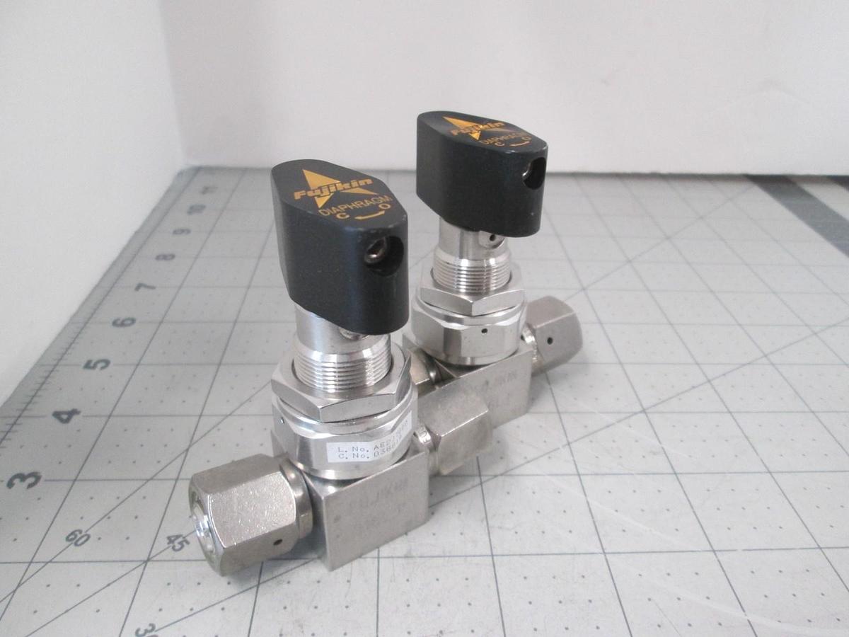 Used Fujikin, 038819, Diaphragm Valve, 316L-P, Used, Lot of 2