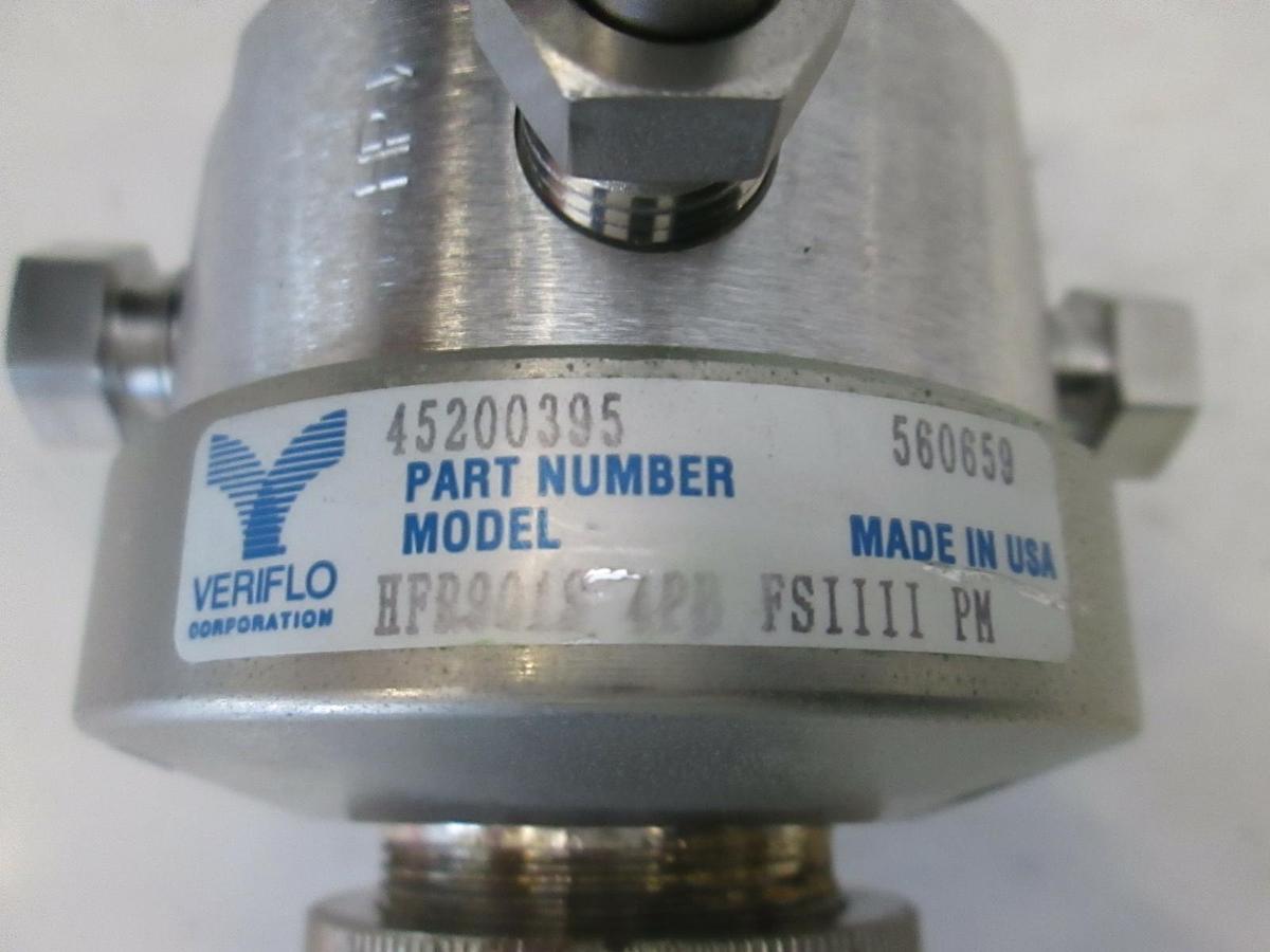 Used Veriflo HFR901S4PB Pressure Regulator with Millipore WG2F06WR1 Gas Filter, Used