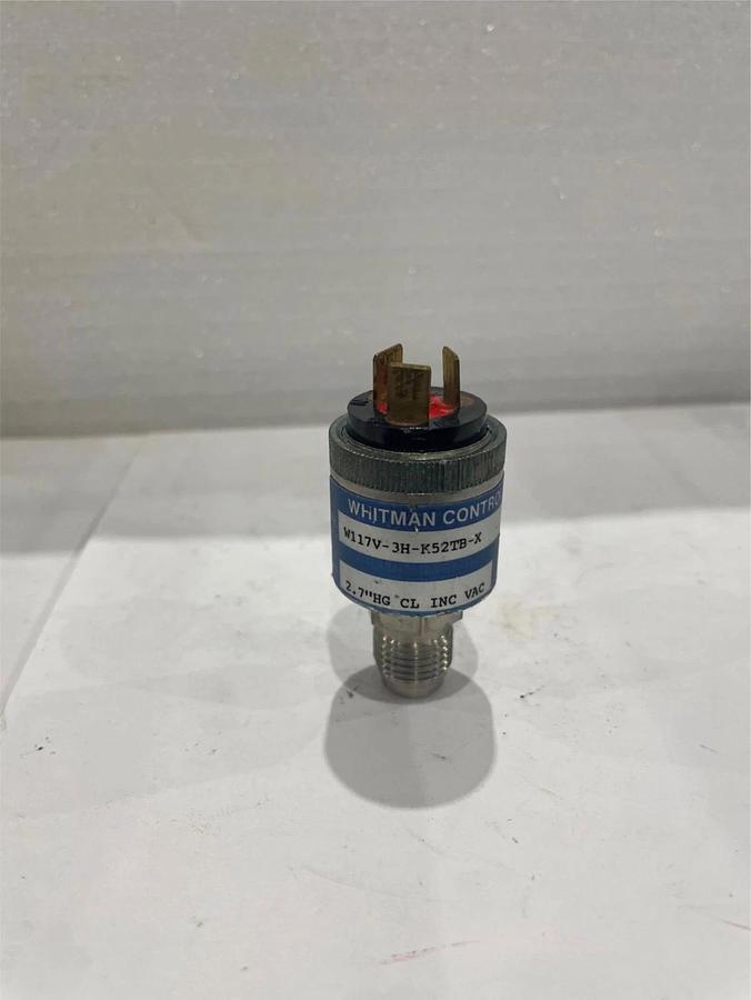 Used Whitman Controls Corp, W117V-3H-K52TB-X, Vacuum Switch, Used