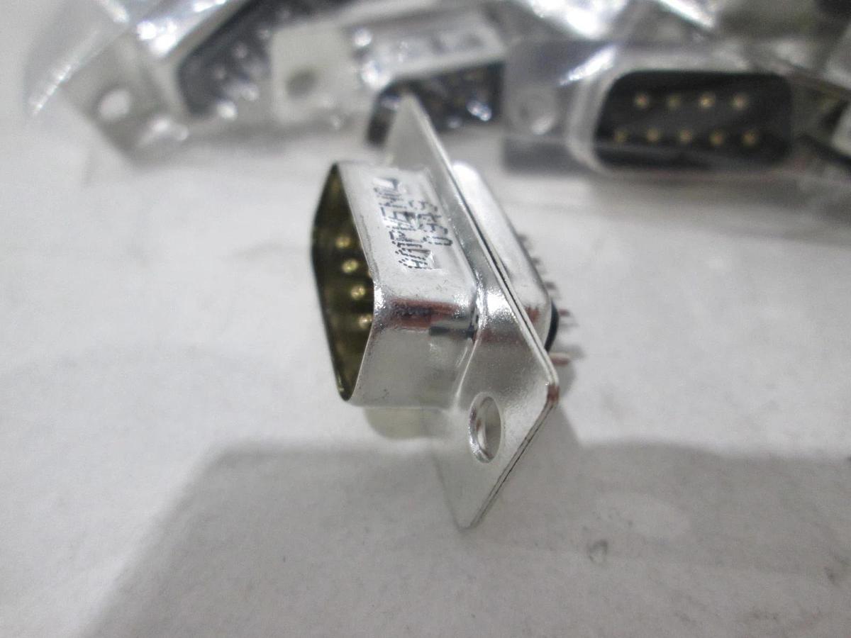 Amphenol, L717SDE09P, Male 9 Pin Connector, New, Lot of 23