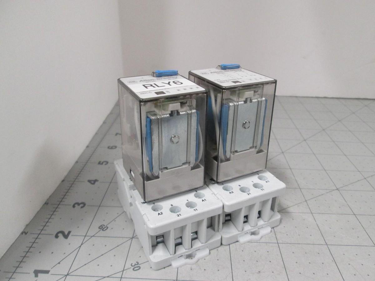 Used Allen-Bradley, 700-HA32Z24-3-4 Relay w/ 700-HN100 Socket, Used, Lot of 2