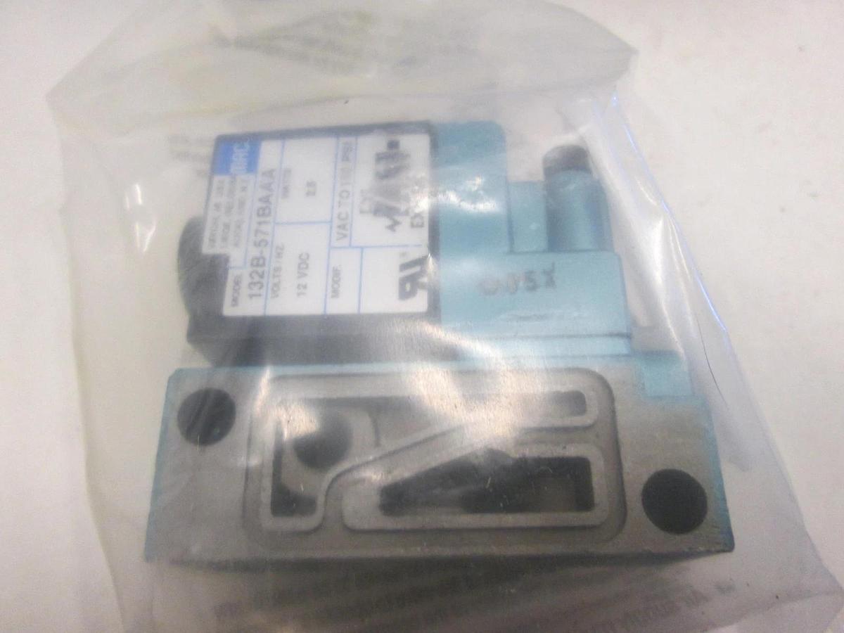 MAC, 132B-571BA, Solenoid Valve, 2.5W, 12 VDC, VAC to 150 PSI, New