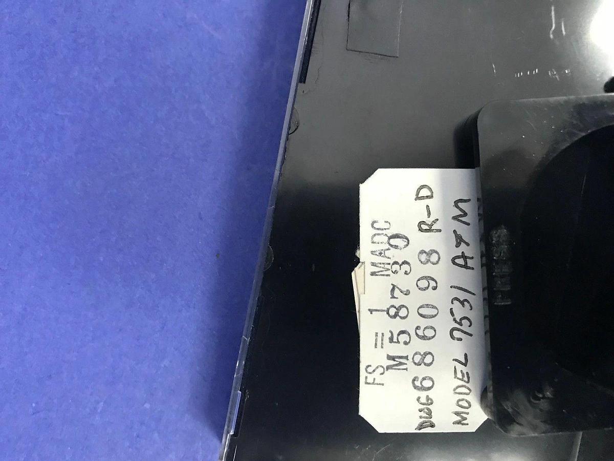 A&M 686098 Panel Meter 0-3 Kilowatts, New