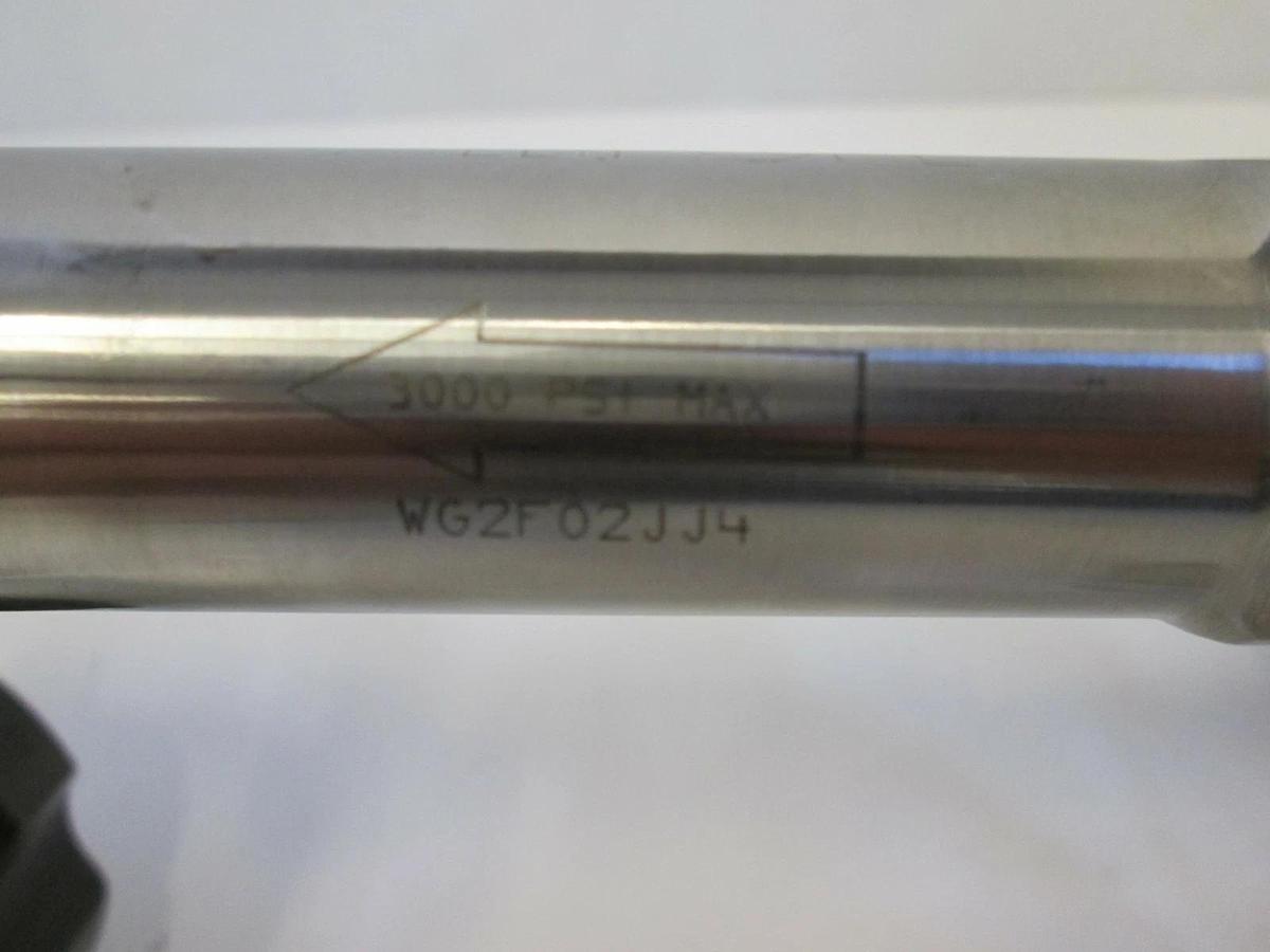 Refurbished Aptech High Purity Gas Stick Assy, AP1810SM Regulator, WG2F02JJ4 Filter, Gauge