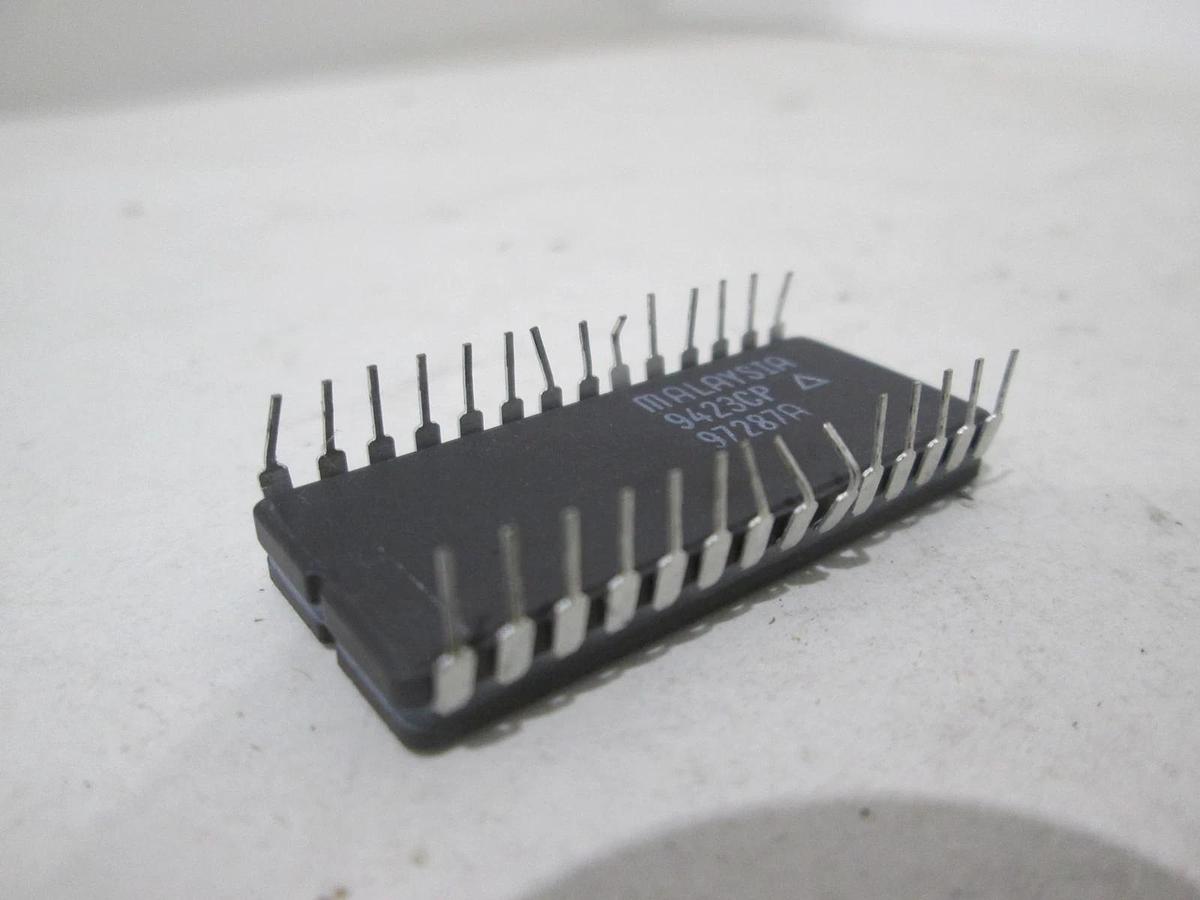 Texas Instruments, 9423CP, Integrated Circuit, Used