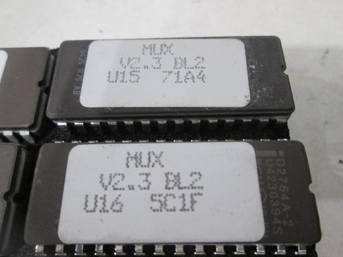 Used Texas Instruments, MUX V2/3 BL2, Integrated Circuit, Used, Lot of 4