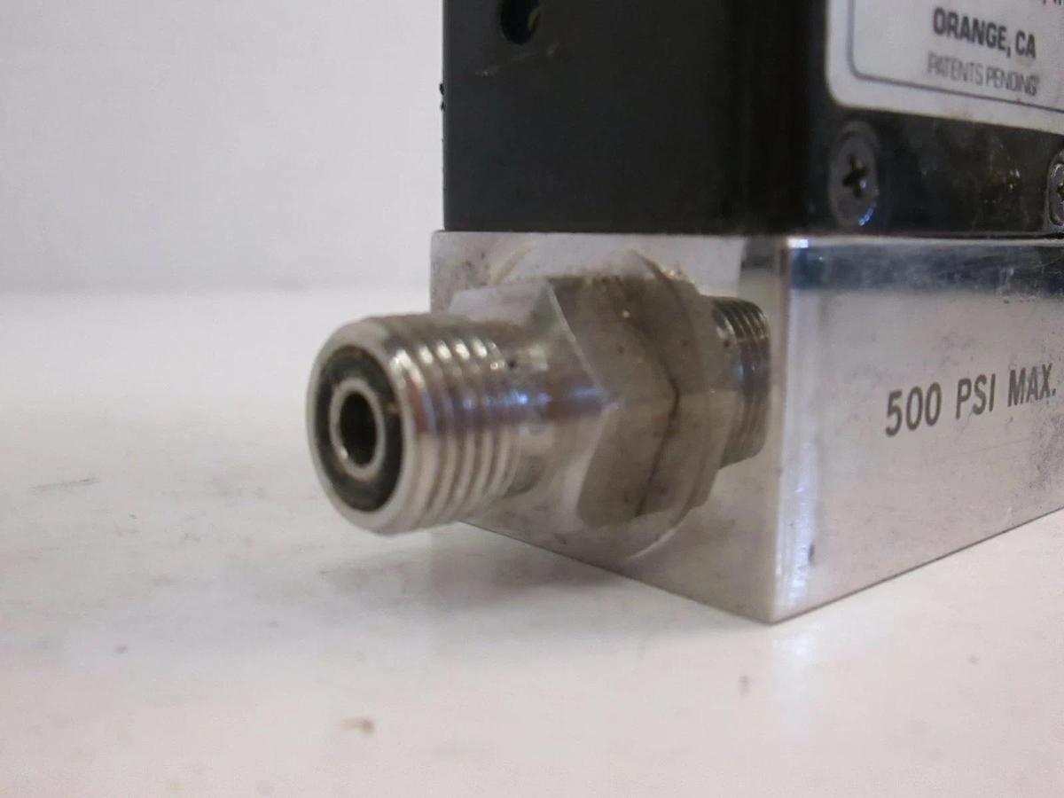 Used Unit UFC-1000 Mass Flow Controller MFC, H2, 5 SLM