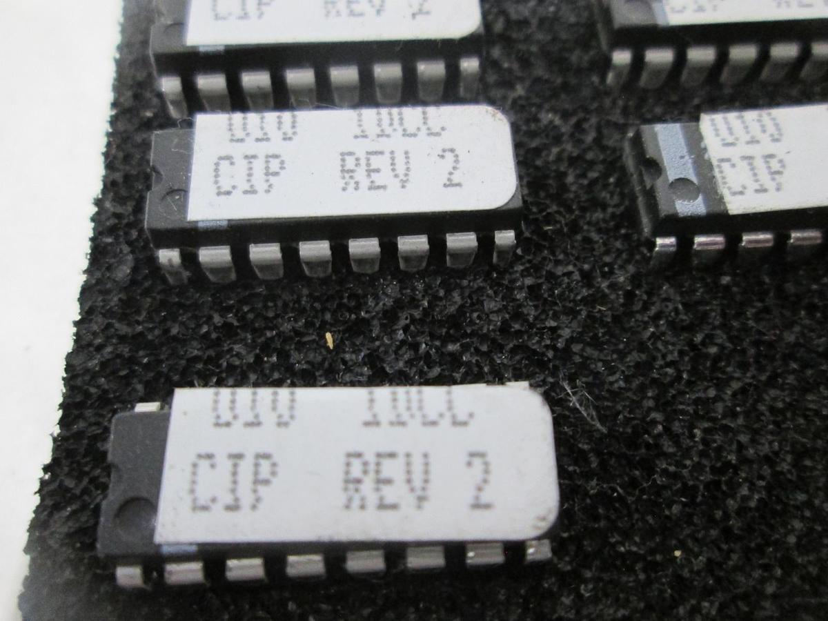 Used Texas Instruments, 010 1DCC, Integrated Circuit, Used, Lot of 7