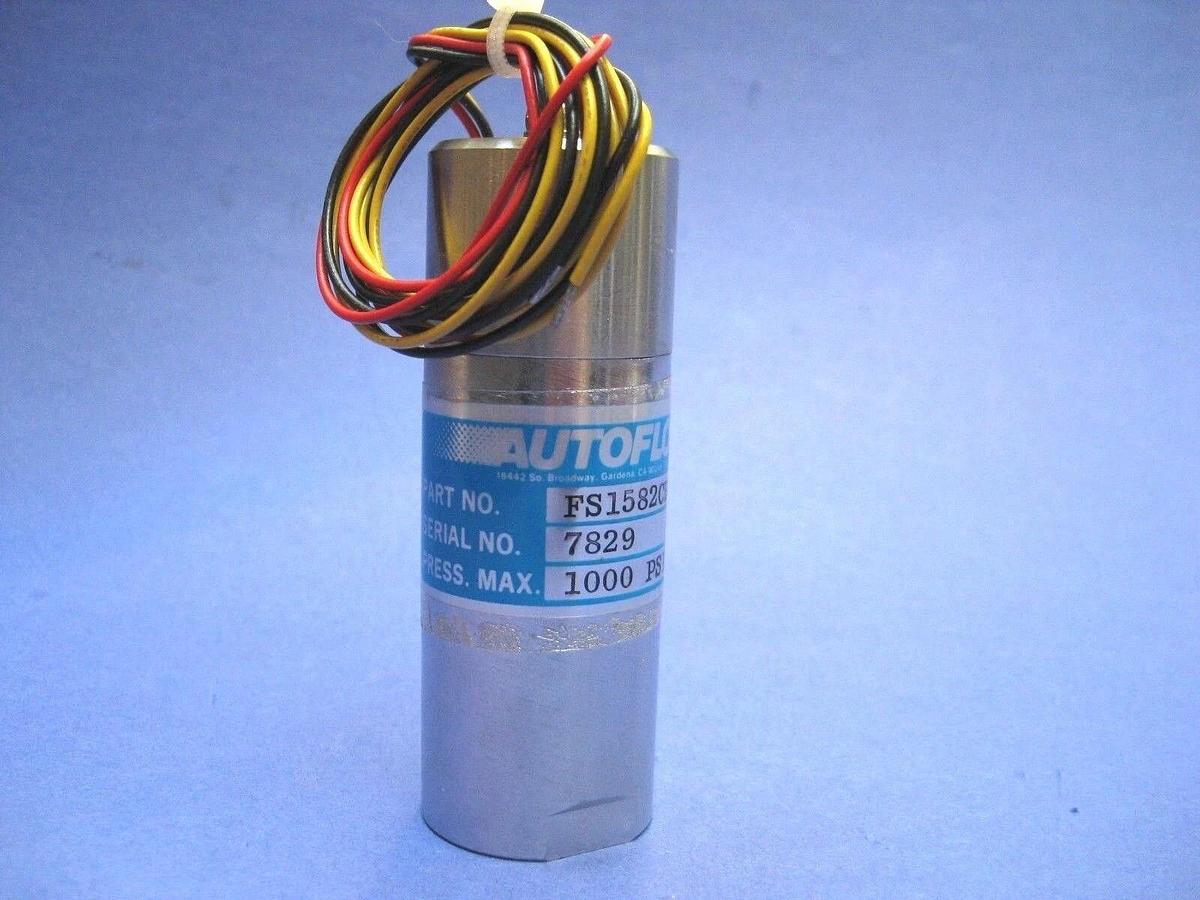 Used Autoflow FS1582CB-5 Flow Switch for High Flow Liquid, Buna-N Seal, Used