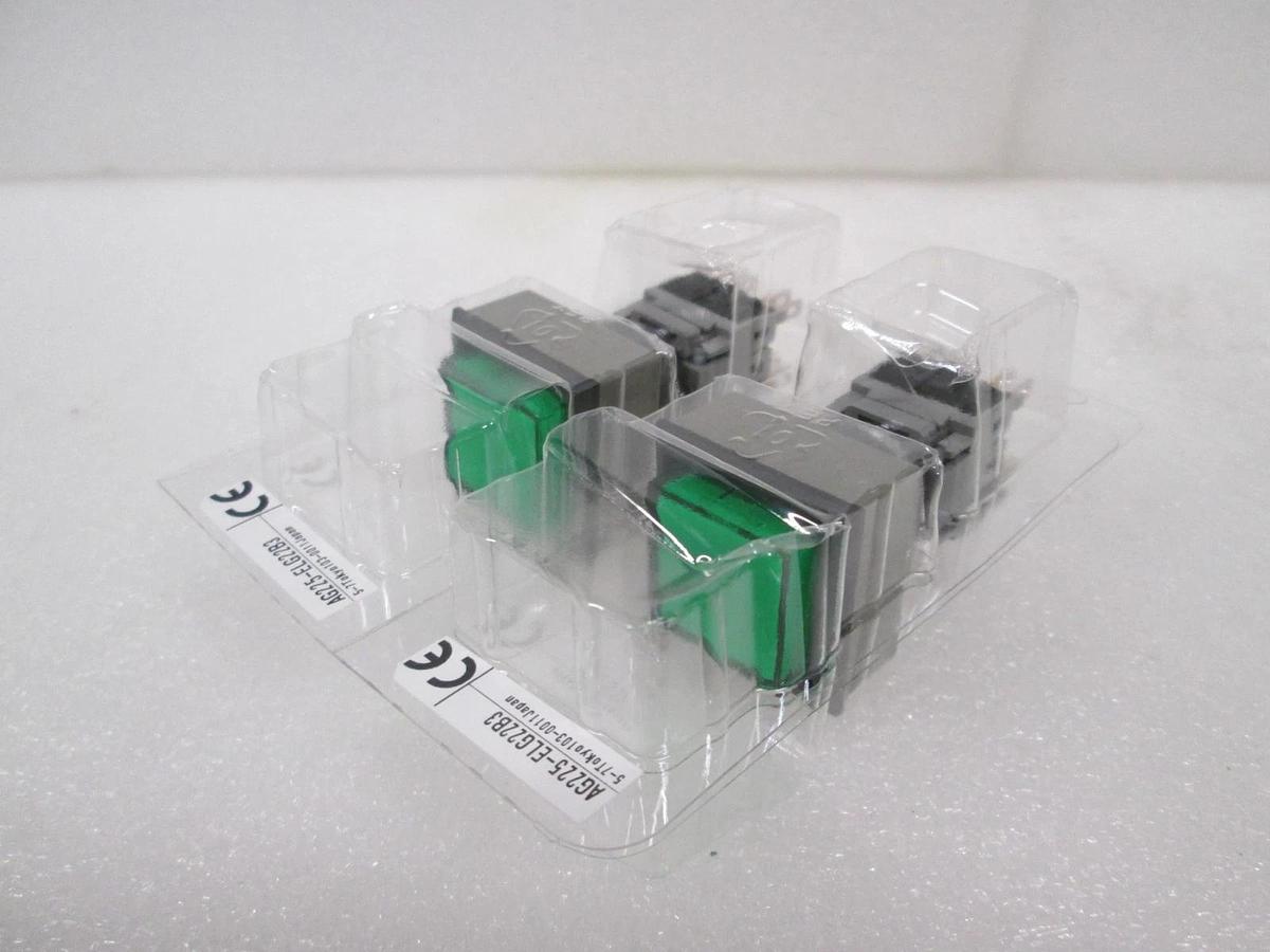 IDEC, AG225-ELG22B3, Push Button Switch, Green, New, Lot of 2