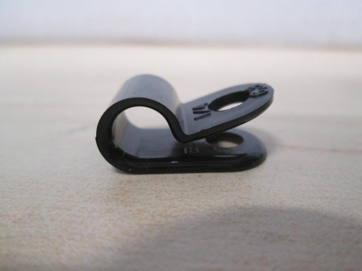 Used 1/4" Clip, 216-007, New, Lot of 183