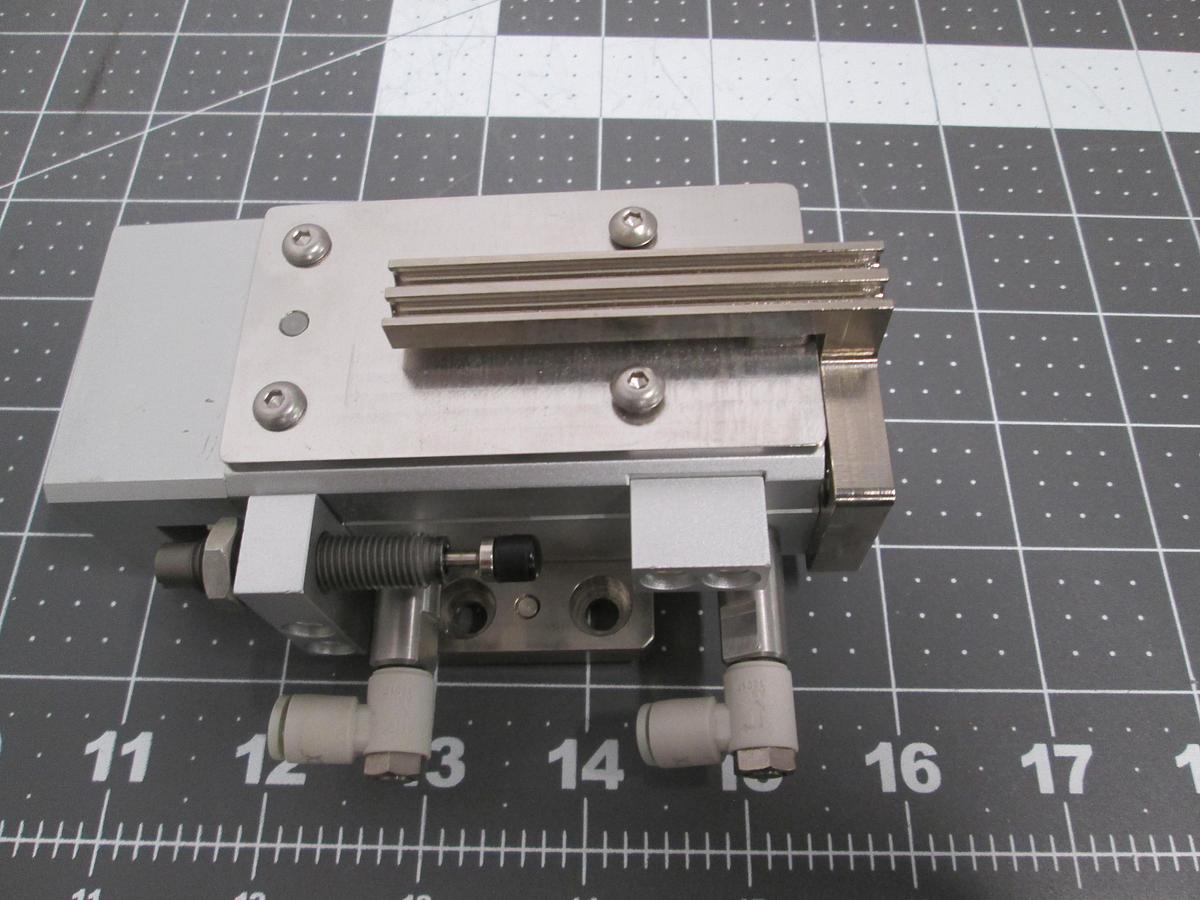 Used SMC 13-MXS12L-40A Precision Air Slide Table 12mm Bore 40mm Stroke Cylinder