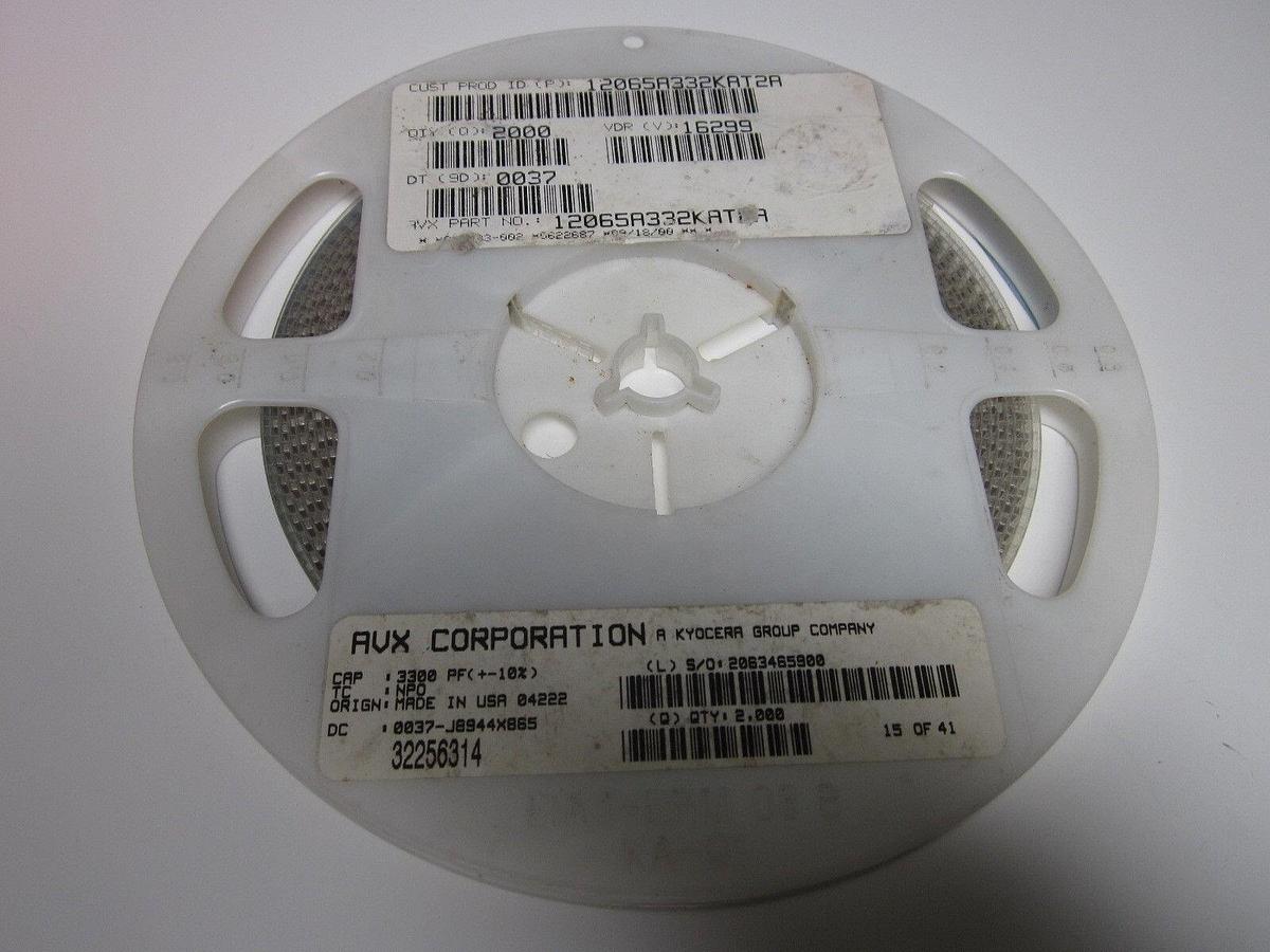 AVX Ceramic Capacitor 12065A332KAT2A 50V, 10%C0G 3300PF, Reel of 2000