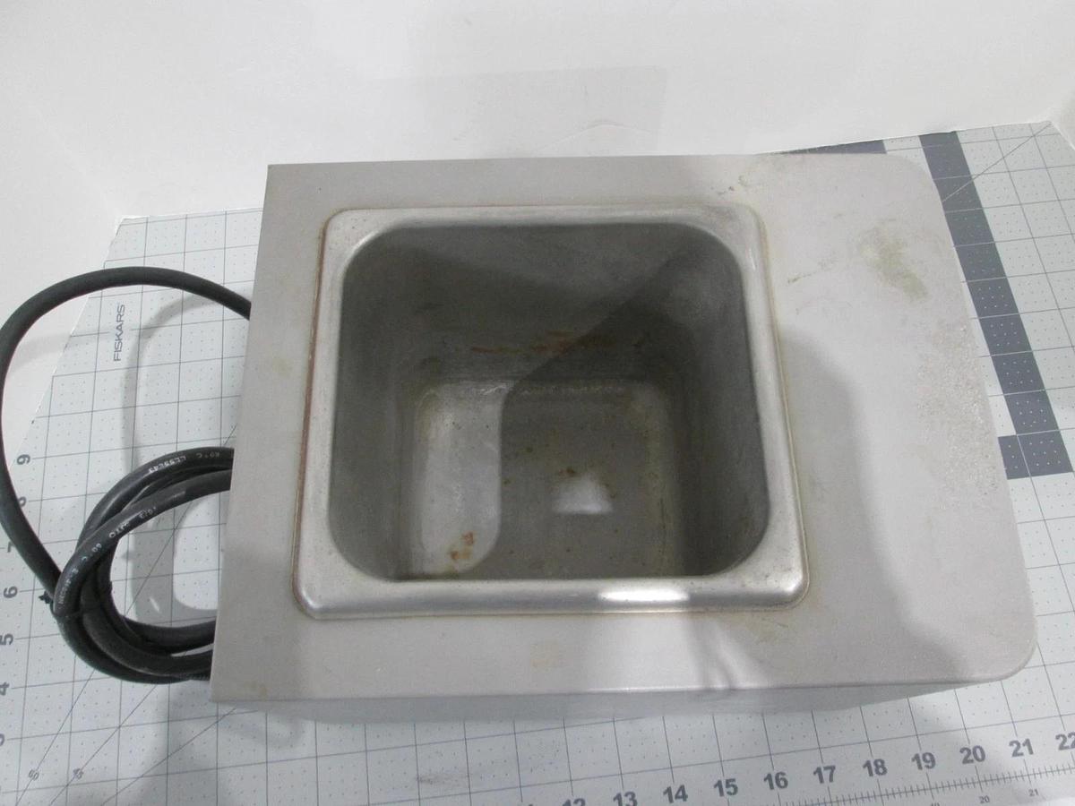 Used VWR Scientific, Model 1201, Shel-Lab Water Bath, 120V, Single Phase, No Lid, Use